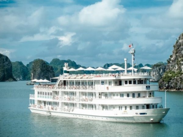 Top 10 Du Thuyền Hạ Long Được Khách Việt Nam Ưa Thích Nhất