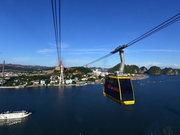 Trải Nghiệm Thú Vị Với Cáp Treo Hạ Long