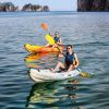 Dừng dịch vụ chèo kayak trên vịnh Hạ Long