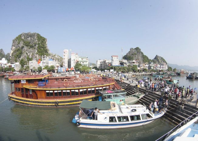 Thông tin chi tiết về tàu ra đảo Quan Lạn