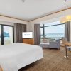 Experience booking hotel rooms in Ha Long